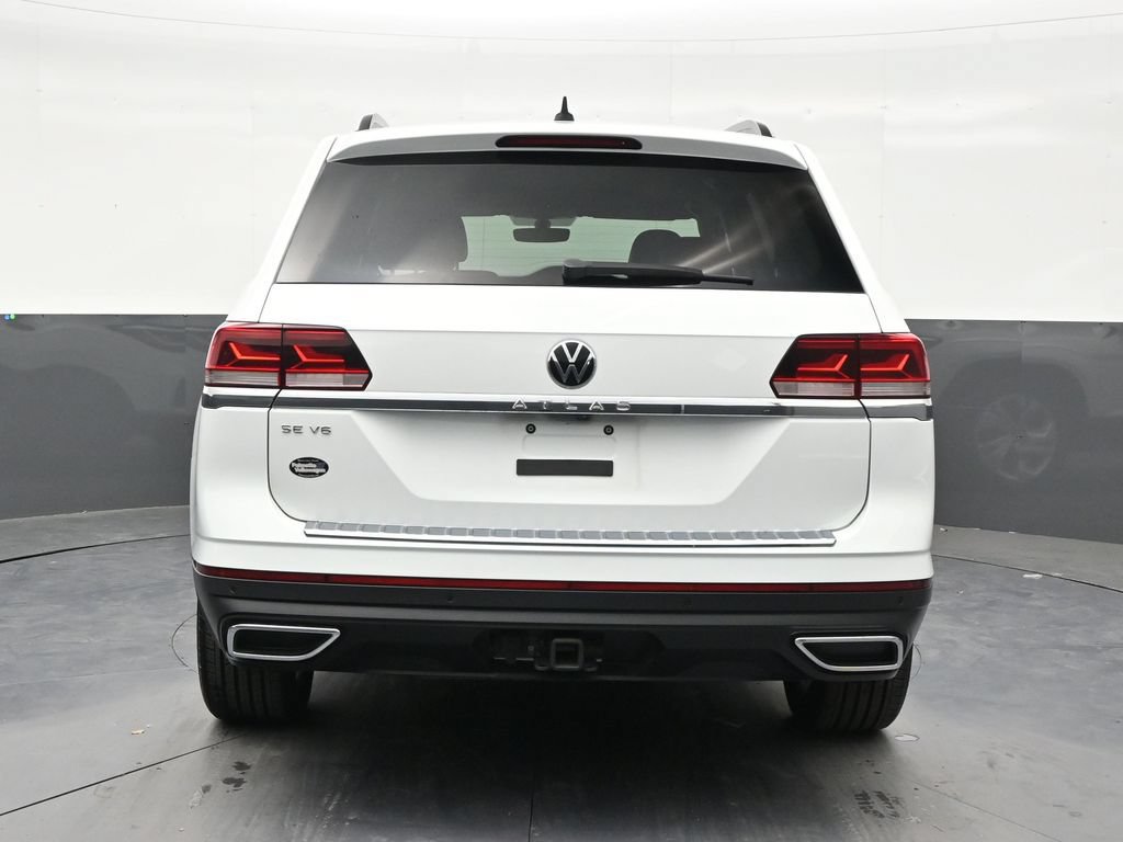 Used 2023 Volkswagen Atlas SE w/ Panoramic Sunroof Package FWD image 4