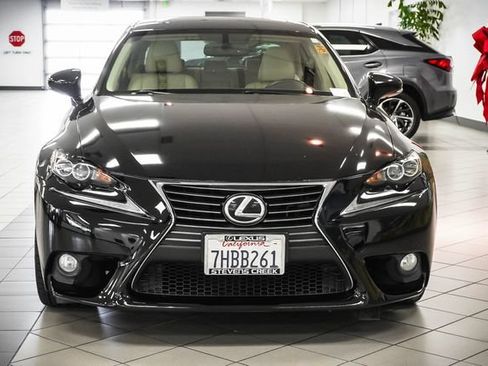 Used 2014 Lexus IS 250 w/ Navigation Package RWD image 4