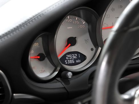 Used 2007 Porsche 911 Targa 4S AWD/4WD image 2