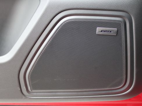 New 2026 Porsche Macan image 14