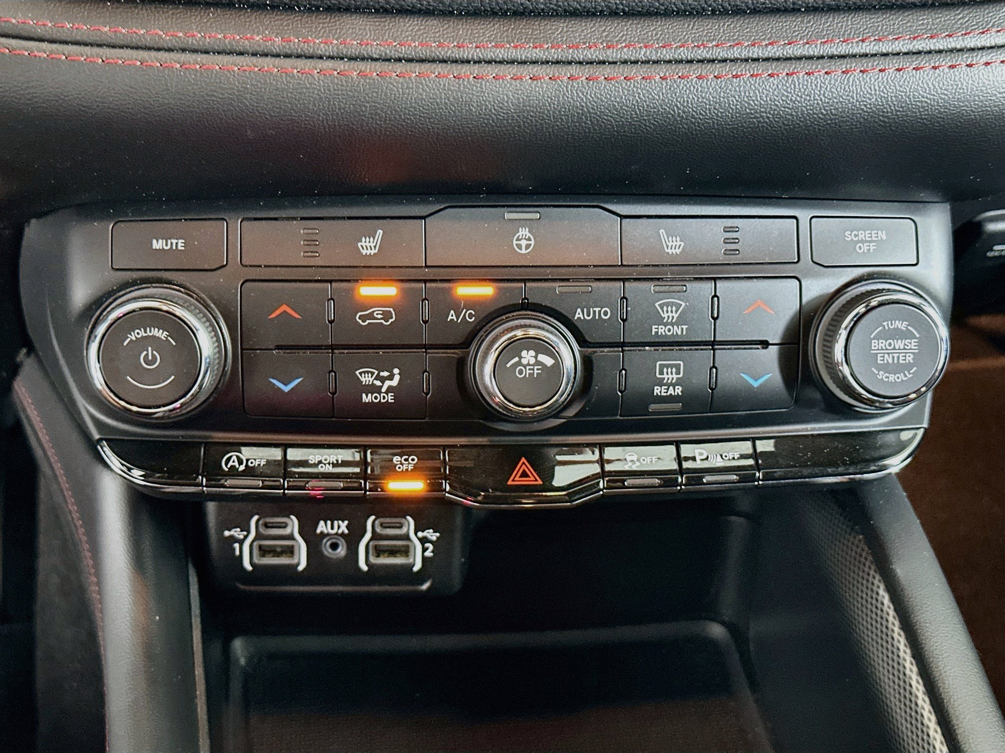 Used 2025 Dodge Durango GT AWD/4WD image 24