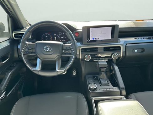 Used 2024 Toyota Tacoma TRD Sport image 22