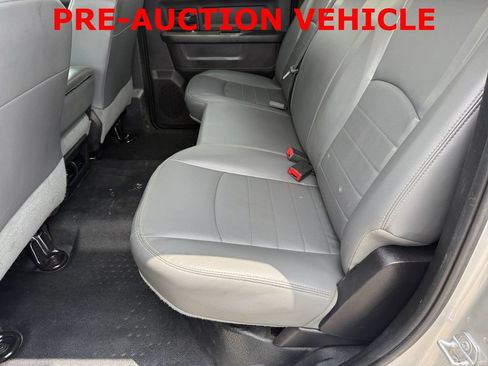Used 2016 RAM 3500 Tradesman AWD/4WD image 11
