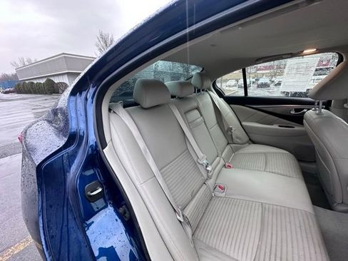 Used 2017 INFINITI Q50 Sport AWD/4WD image 9