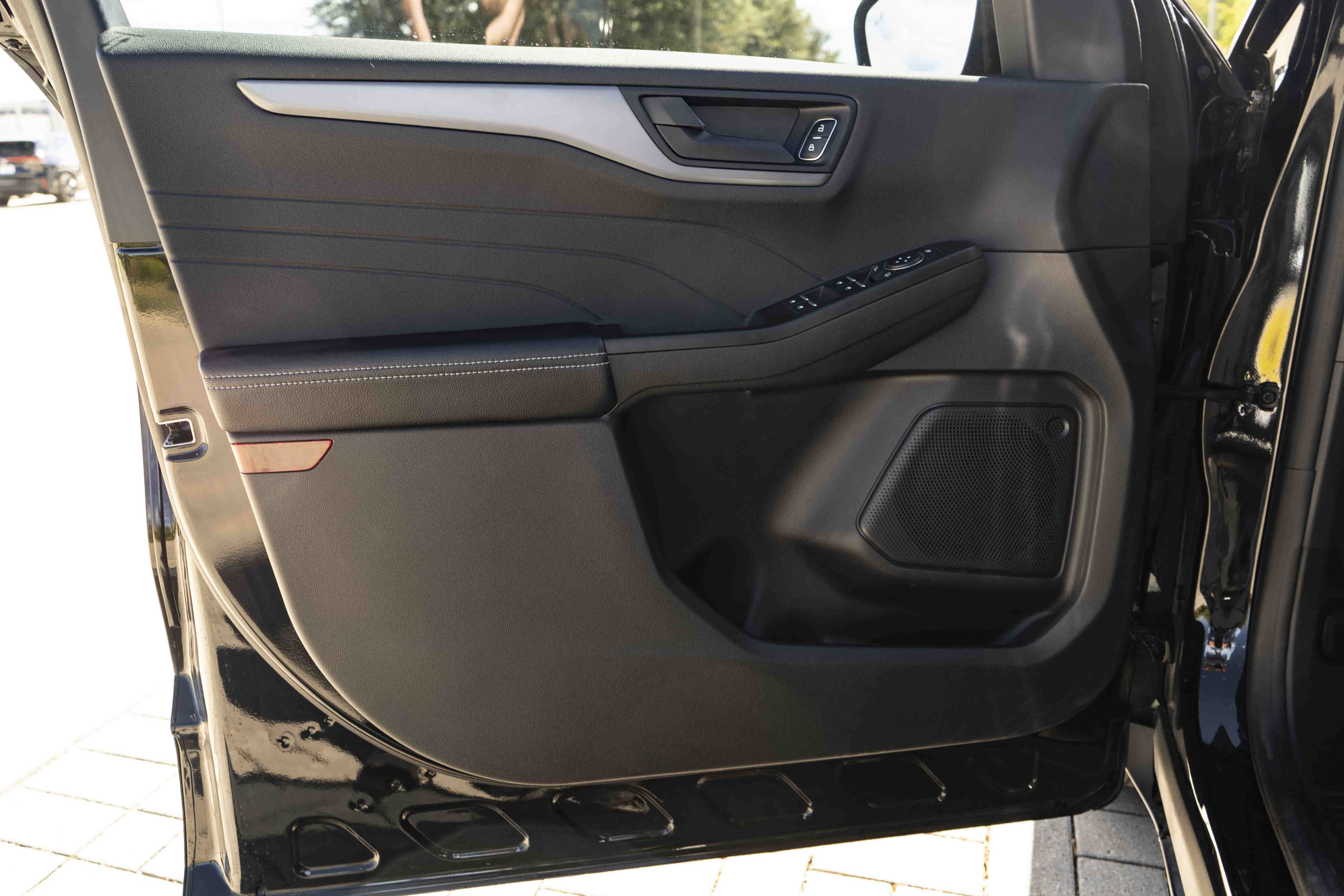 Used 2023 Ford Escape Active FWD image 33