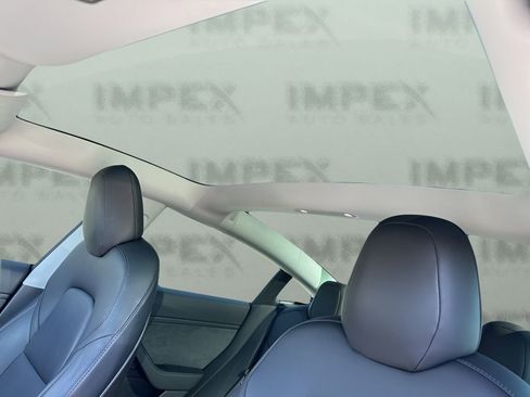 Used 2020 Tesla Model 3 Performance image 11
