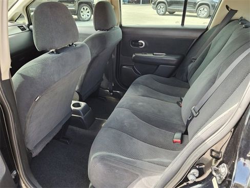 Used 2012 Nissan Versa 1.8 S w/ Plus Pkg image 9