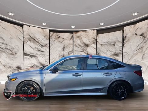 Used 2022 Honda Civic Sport image 5