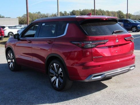 New 2026 Mitsubishi Outlander SEL FWD image 5