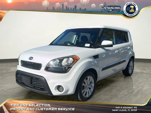 Used 2013 Kia Soul + image 1