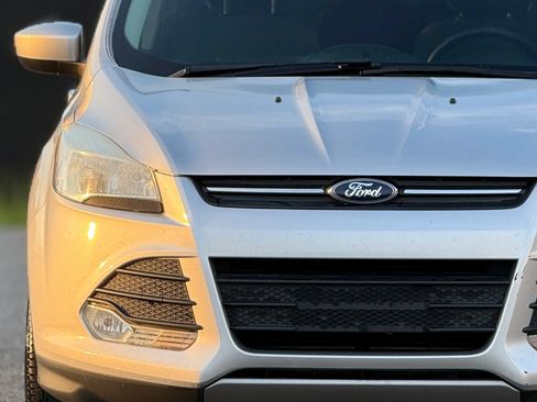 Used 2014 Ford Escape SE FWD image 11