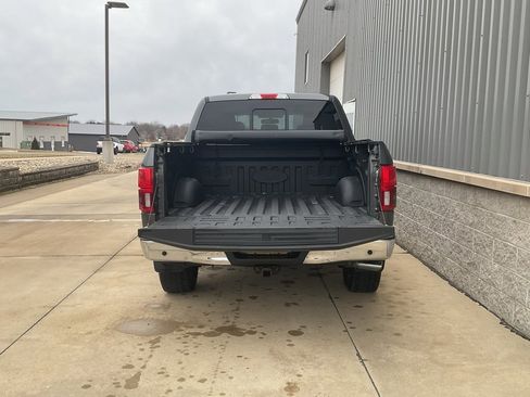 Used 2018 Ford F150 Lariat image 23