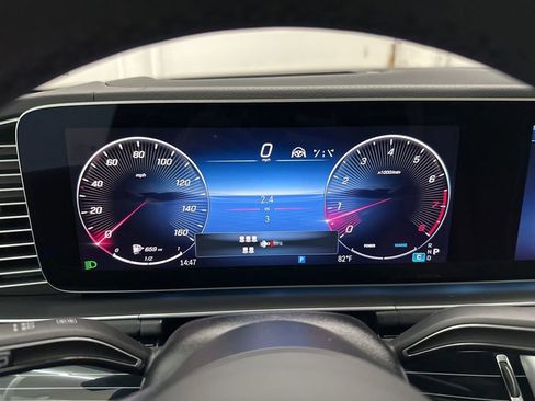 New 2026 Mercedes-Benz GLS 580 4MATIC image 12