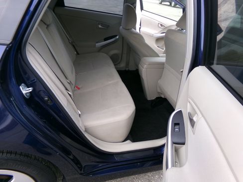 Used 2014 Toyota Prius Three image 20