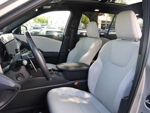 Certified 2025 Lexus TX 350 FWD w/ Technology Package image 35