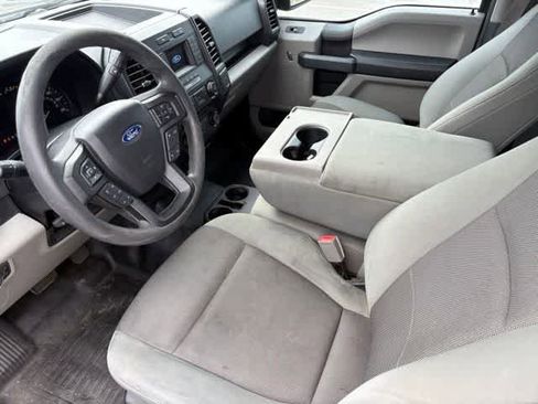 Used 2018 Ford F150 XL w/ Equipment Group 101A Mid AWD/4WD image 9