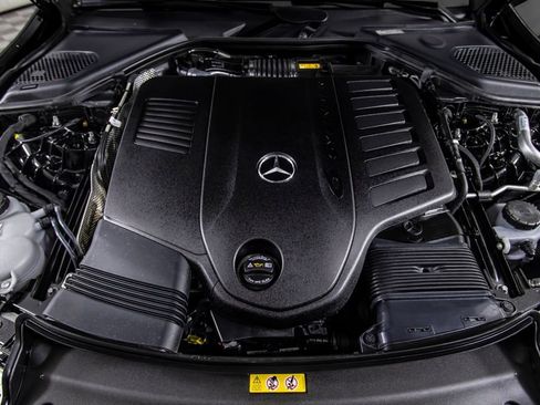 Used 2025 Mercedes-Benz E 450 4MATIC All-Terrain Wagon image 44