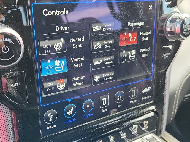 Used 2019 RAM 1500 Limited AWD/4WD image 21