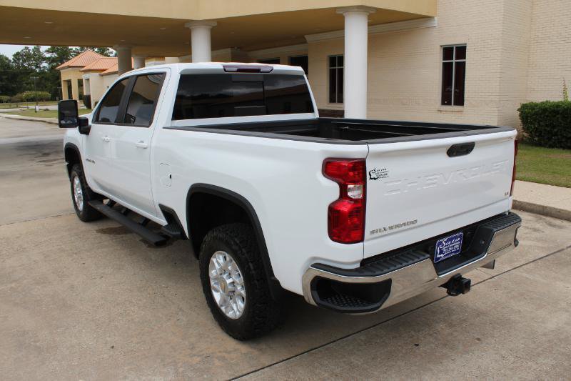 Used 2022 Chevrolet Silverado 2500 LT w/ Convenience Package AWD/4WD image 12