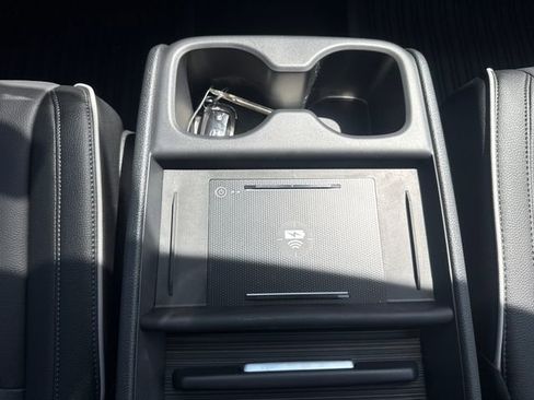 New 2026 Honda Odyssey Touring image 17