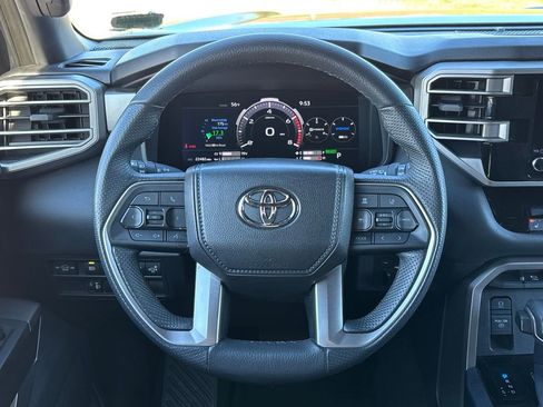 Used 2025 Toyota Sequoia SR5 image 17