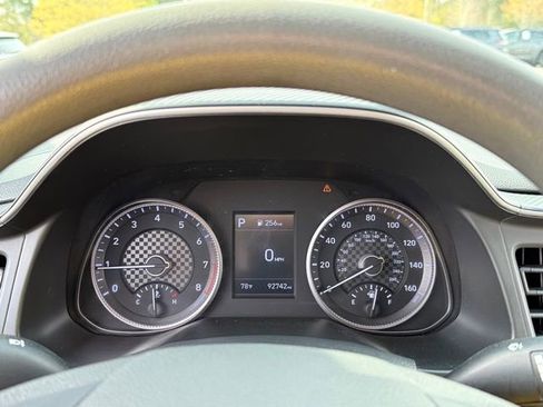 Used 2020 Hyundai Elantra SE w/ Cargo Package (C1) FWD image 17