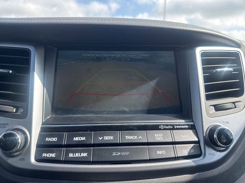 Used 2016 Hyundai Tucson Limited image 44