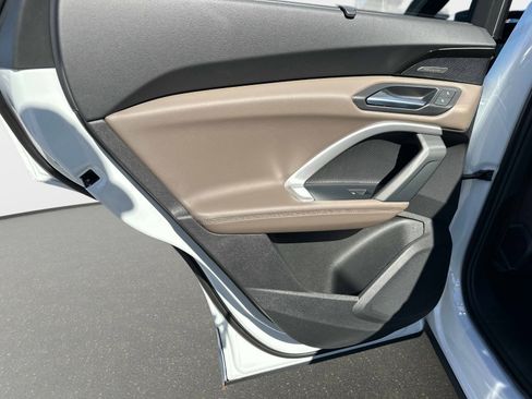 New 2025 Audi Q5 Premium Plus image 12