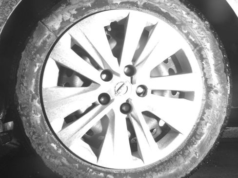 Used 2025 Nissan Sentra S FWD image 17