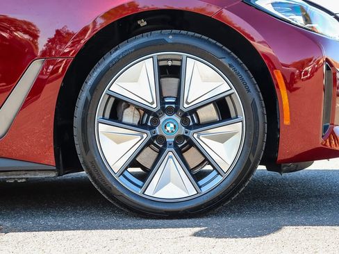 Certified 2023 BMW i4 eDrive35 RWD image 9