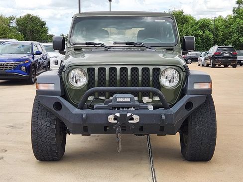 Used 2020 Jeep Wrangler Unlimited Sport AWD/4WD image 2