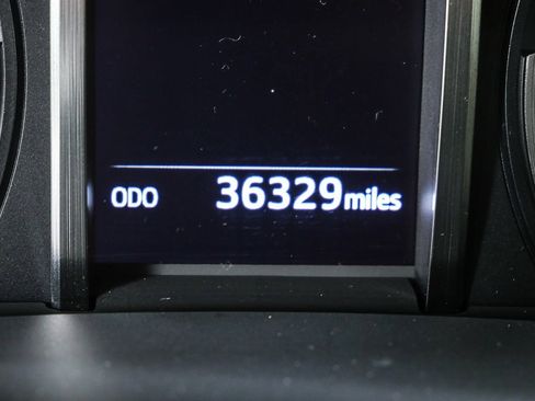 Used 2020 Toyota 4Runner Limited image 8