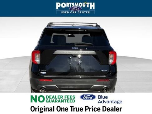 Certified 2022 Ford Explorer XLT w/ Equipment Group 202A image 33