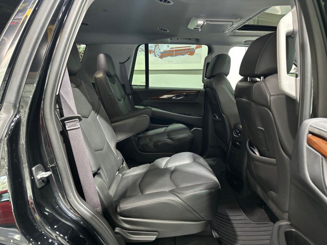 Used 2015 Cadillac Escalade Premium AWD/4WD image 60