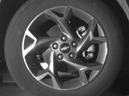 Used 2025 Chevrolet Trax LT w/ LT Convenience Package FWD image 13