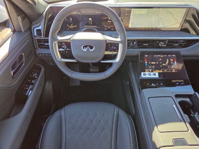 New 2026 INFINITI QX80 Autograph w/ Autograph Exterior Package AWD/4WD image 16