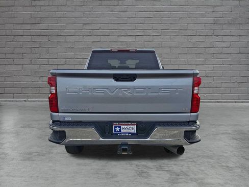 Used 2025 Chevrolet Silverado 2500 LT w/ Convenience Package AWD/4WD image 10