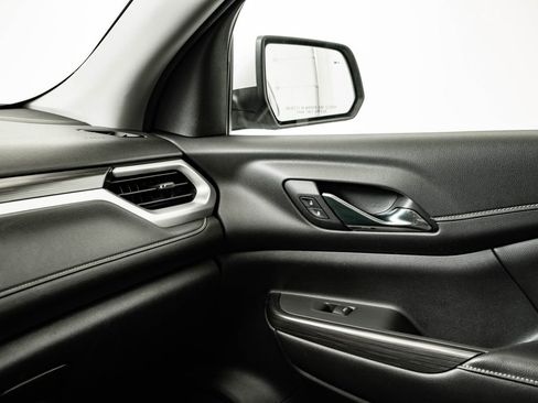 Used 2019 GMC Acadia SLT FWD image 42