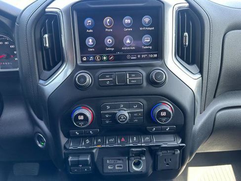 Used 2021 Chevrolet Silverado 1500 LT AWD/4WD image 35