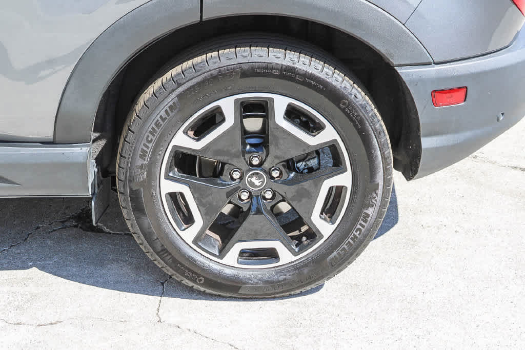 Used 2022 Ford Bronco Sport Outer Banks w/ Tech Package AWD/4WD image 8