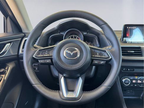Used 2017 MAZDA MAZDA3 Grand Touring w/ Premium Equipment Package FWD image 13