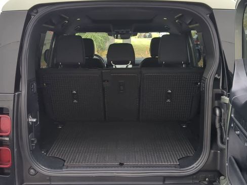 Certified 2025 Land Rover Defender 110 S image 35