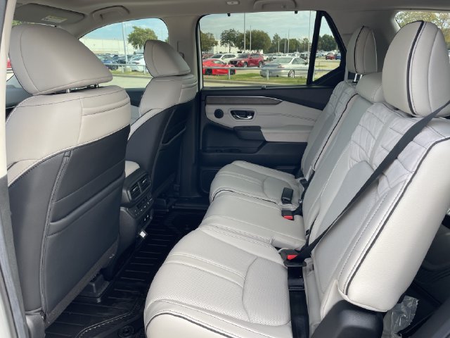 New 2026 Honda Pilot Elite image 25