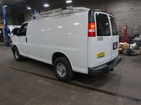 Used 2020 Chevrolet Express 2500 w/ Driver Convenience Package image 16
