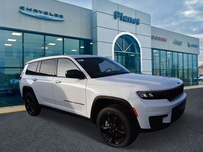 New 2025 Jeep Grand Cherokee L Altitude