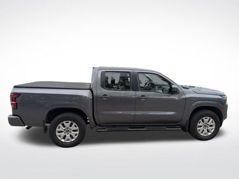 Used 2022 Nissan Frontier SV image 4