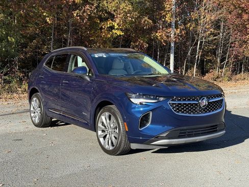 Certified 2023 Buick Envision Avenir image 3