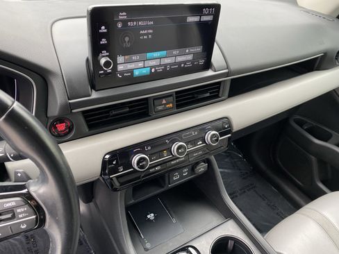 Used 2023 Honda Pilot EX-L image 19