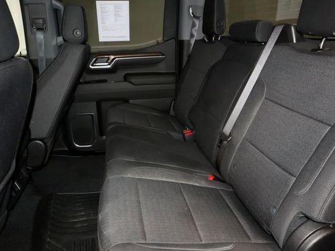 Used 2023 Chevrolet Silverado 1500 LT AWD/4WD image 22