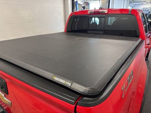 Used 2016 Chevrolet Colorado Z71 AWD/4WD image 8